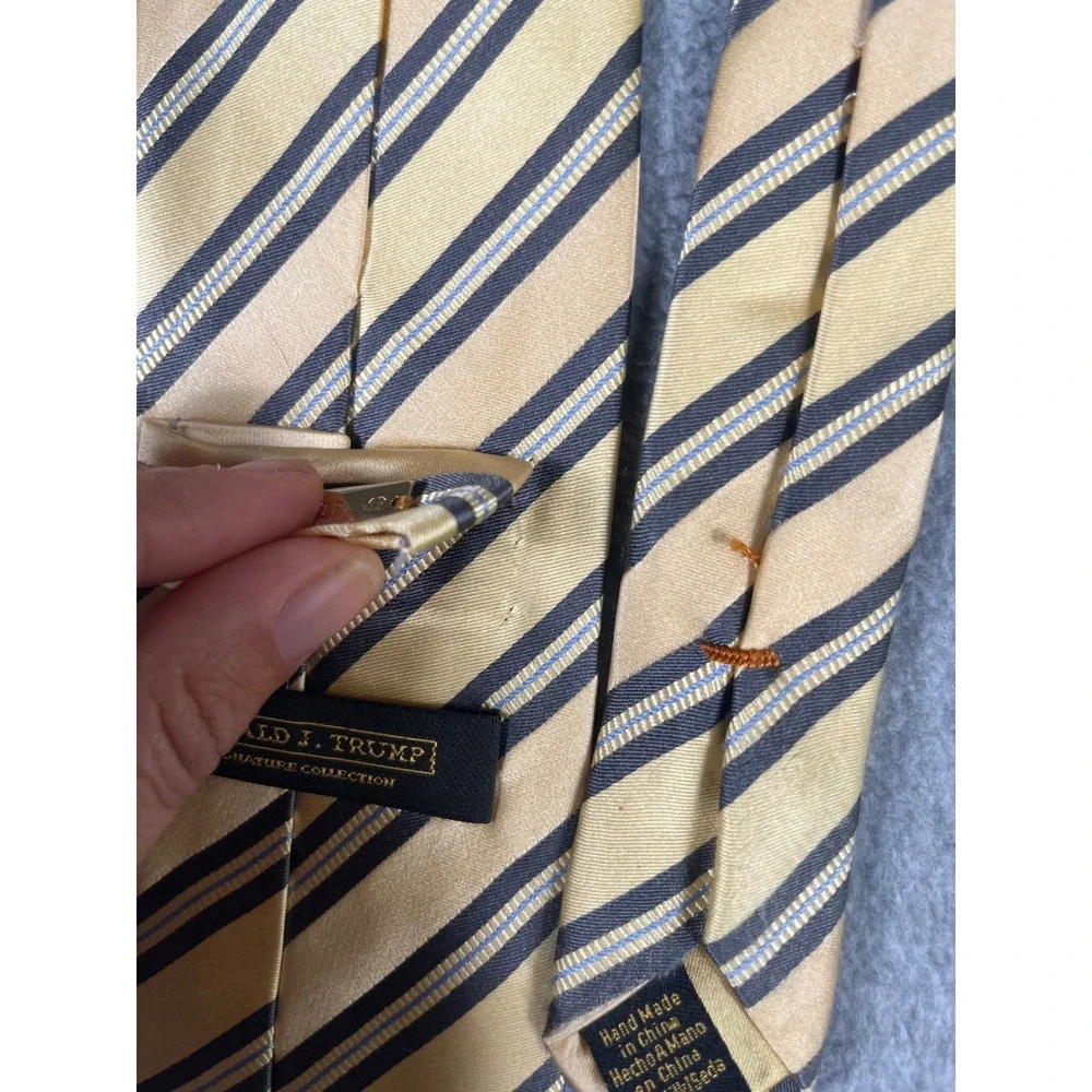Donald J Trump Signature Silk Tie Gold Navy Blue Striped Crest Hand Made